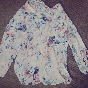 Women’s Floral Top